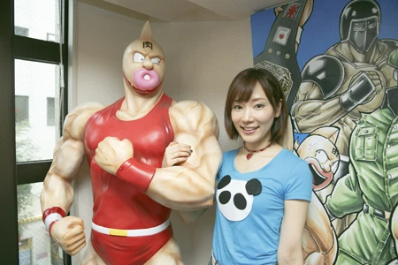 『キン肉マン』に女性広報が就任？　お天気お姉さん・元井美貴の激しすぎる肉愛とは！？