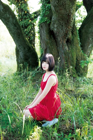 存在感ありすぎな１５歳！ 欅坂４６のセンター・平手友梨奈「“私たちが世の中を革命するんだ！”って…」