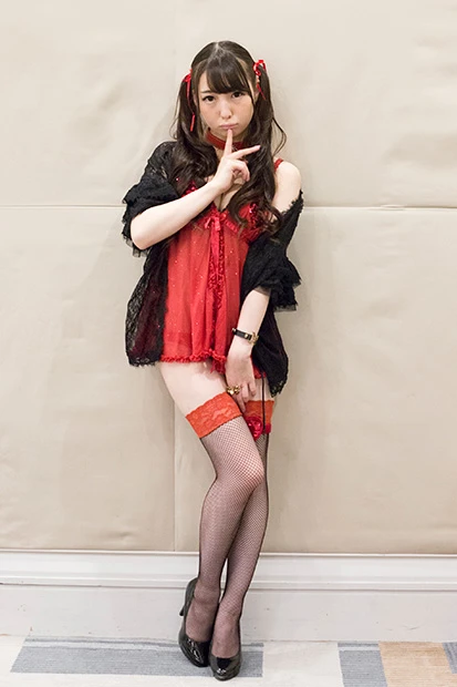 コスプレイヤー名：福田もか。コスチュームの作品名：オリジナルキャラクター名：福田もか。こあくまver.Ｔｗｉｔｔｅｒアカウント：@Moka_Hukuda