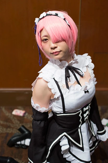 コスプレイヤー名：星乃まみコスチュームの作品名：Ｒｅ：ゼ●から始める異世界生活キャラクター名：ラ●Ｔｗｉｔｔｅｒアカウント：@ma5mi2ta3n