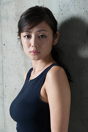 男どもを虜にする片山萌美が初写真集発売！「いい作品に出会えれば脱ぐ覚悟はあります」