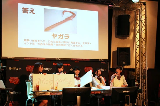  ペーパーテスト以外に魚の名前当てテストなども。ただ赤いヤガラに対して「アカ○○」と全員答えて不正解