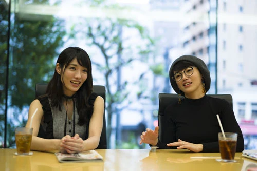  今野のおっぱい評に食いつき、さらに熱弁する松嶋