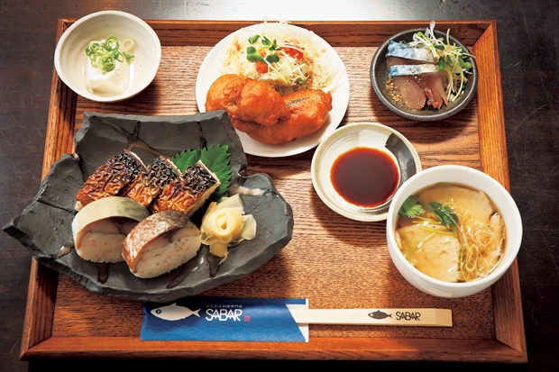  究極のとろさば　寿司定食　１２００円