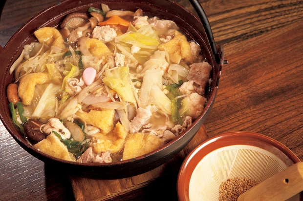  特製ちゃんこ鍋　１人前１８００円（税別）