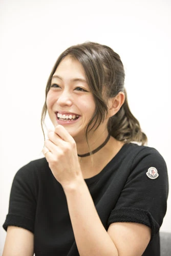  「普段、ダラダラしているからホントに素な自分です」と笑う大川