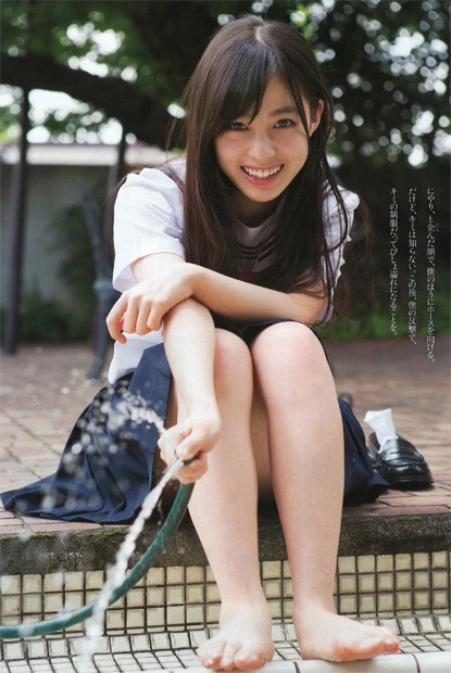  ４５号のグラビアも撮影した細居幸次郎氏と、ここで初タッグ（２０１４年Ｎｏ．３４－３５より）