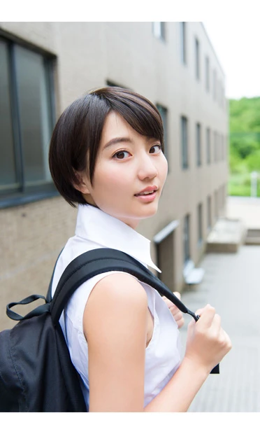 デジタル写真集『週プレ・フォトストーリーズ』第１弾はアプガ・新井愛瞳！「子供に見られたくないし、大人扱いされるのもイヤ」