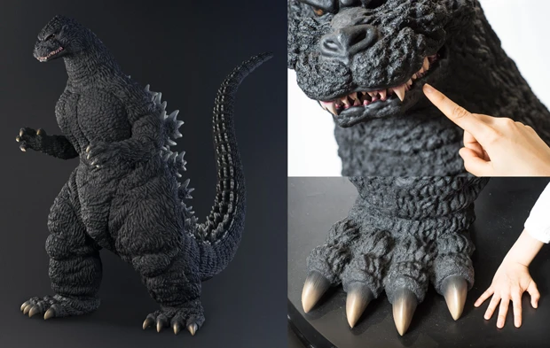  「足、デカ！　足だけ見ると凶暴ですけど、顔はイケメンですよね～。いろいろな角度から顔を見たり股の下をのぞいたり、これは楽しいです」（山地）