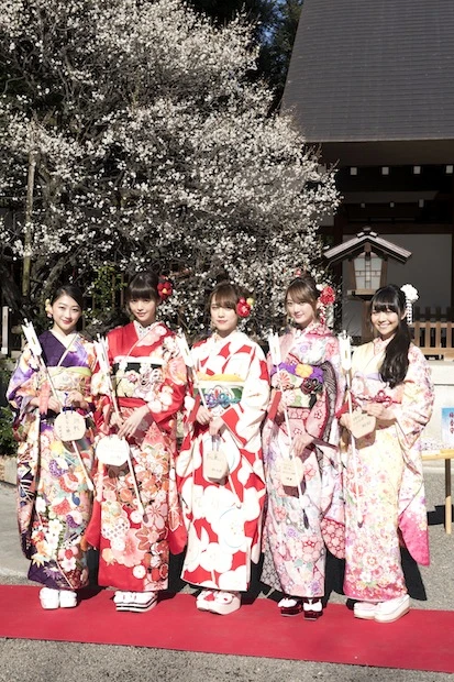 ２０歳を迎えた都丸紗也華がアブないお酒と大人の恋愛を語る 「イヤなことがあっても、ケンカできるような…」