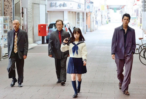  （ｃ）２０１６「セーラー服と機関銃　－卒業－」製作委員会