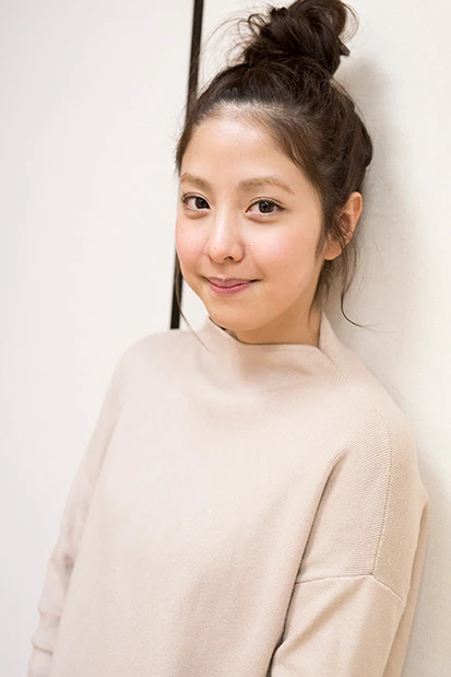 今田耕司が「今年ブレイク間違いナシ」と太鼓判、“恥ずかしがり女子”本郷杏奈の素顔は…