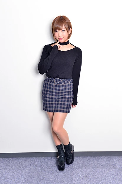 実はショッピングにはあまり興味がなく、ディスプレイの服を丸ごと一体買う”マネキン買い“もよくするとか