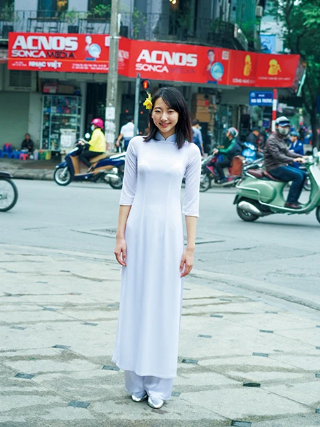 『アルケミスト』ＣＭでの“謎の美少女”役も話題の武田玲奈。１０代最後に制服を着て、行ってみたい場所とは…