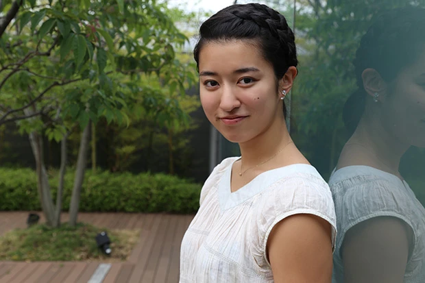 ５つ星レストランからグラビア転身！ “恵体ボディ”で大反響の愛生「私、いい嫁物件だと思います」