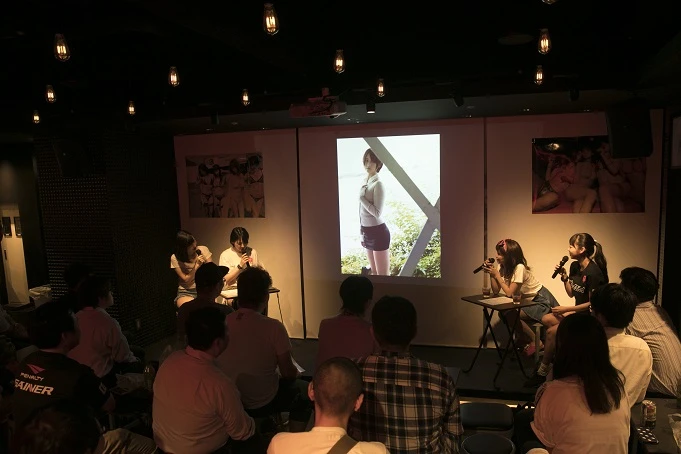 倉持の独特な（？）グラビア感が披露され、青山、菜乃花ドン引き！