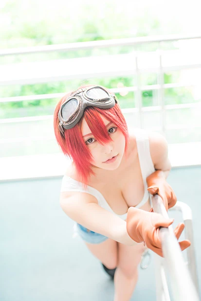 海外も注目！ 絶品ボディのコスプレイヤー・泉れおなが語る恋愛観「異性の人といるだけで緊張しちゃうので…」