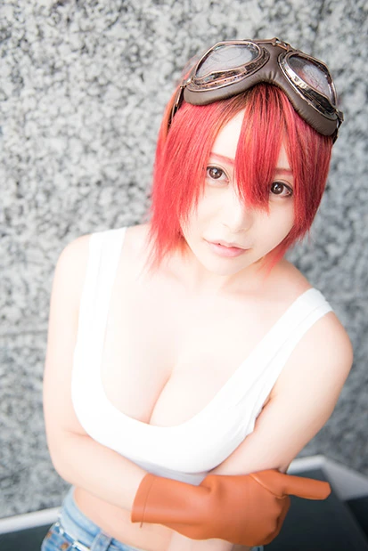 ネットが騒然となった絶品Ｇカップボディのコスプレイヤー・泉れおなとは？「恥ずかしくて。もう公開処刑ですよ！」