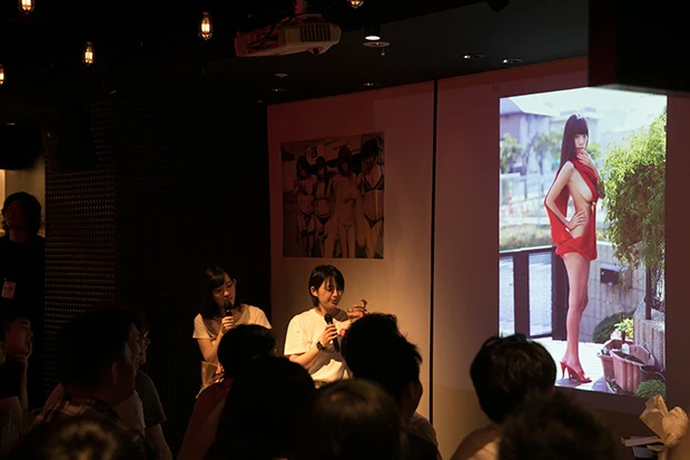  “童貞を殺すセーター”に倉持も大興奮！