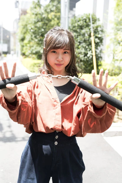 話題の“ヌンチャクＪＫ”は国民的美少女コンテスト出身「空手道場以外で男のコと遊んだこともない」