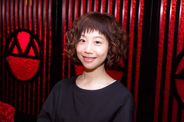  舞台を中心に女優業もこなす