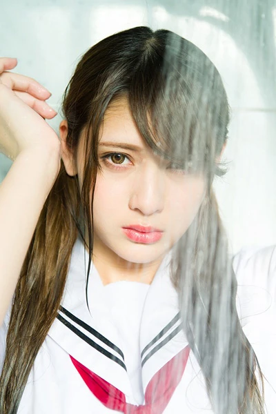 広瀬すずが憧れるドール系美少女！ アンジェラ芽衣が飼う「触り心地のいい」巨大なペットとは…