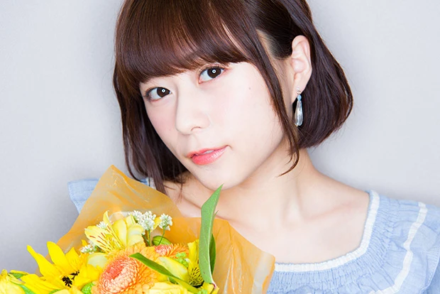 人気声優の水瀬いのりが意外なプライベートを告白「マカロンが好きとか言えたらよかったんですけど...」