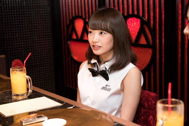  「人見知りなのでどんどん話しかけてほしい」と語るマキちゃん