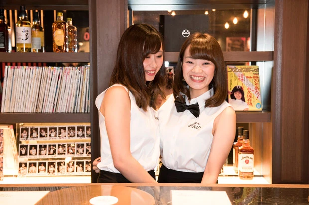  慣れない撮影に緊張した面持ちだったマキちゃんの笑顔をゲット！