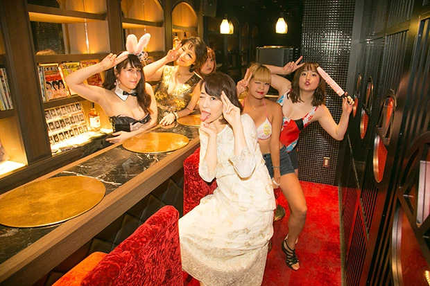 「生ぽいぽい」が週プレ酒場に響き渡る！ “プロ飲み会集団”あやまんＪＡＰＡＮの神髄を見よ！