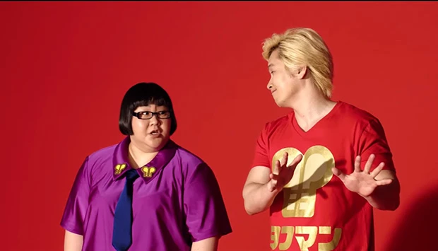 身長１７０ｃｍ、体重１３０ｋｇから繰り出される安藤なつのツッコミは強烈！