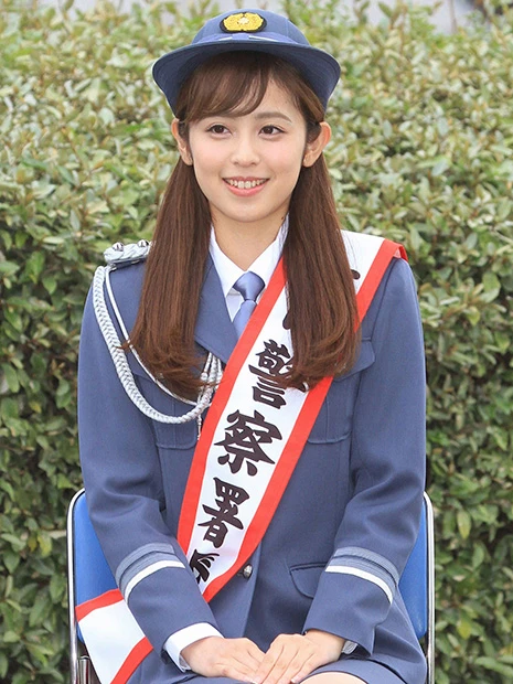 クジパンことフジ・久慈暁子アナの脚線美にファンは大興奮！ １日警察署長が“神イベント”の理由