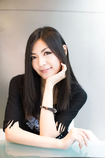  ステージで全力を出し切るために日頃の鍛錬を欠かさない…と思いきや、「何もしてないです」とぶっちゃけるボーカルのＥＹＥさん