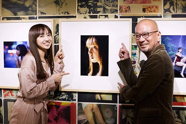  フォトグラファー・熊谷貫氏（右）のイチ推しカット