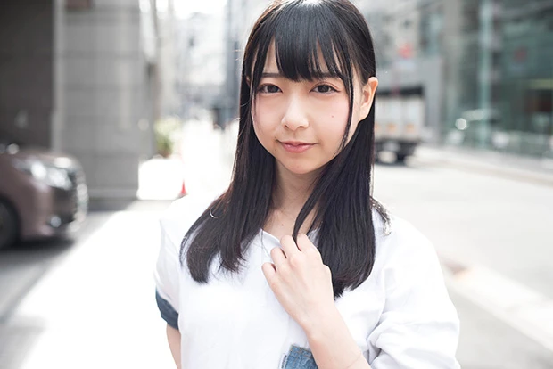 神激の下ネタ担当・生牡蠣いもこがセクシーな下着グラビアを披露！「巨乳顔ではないよね」って言われるけど…