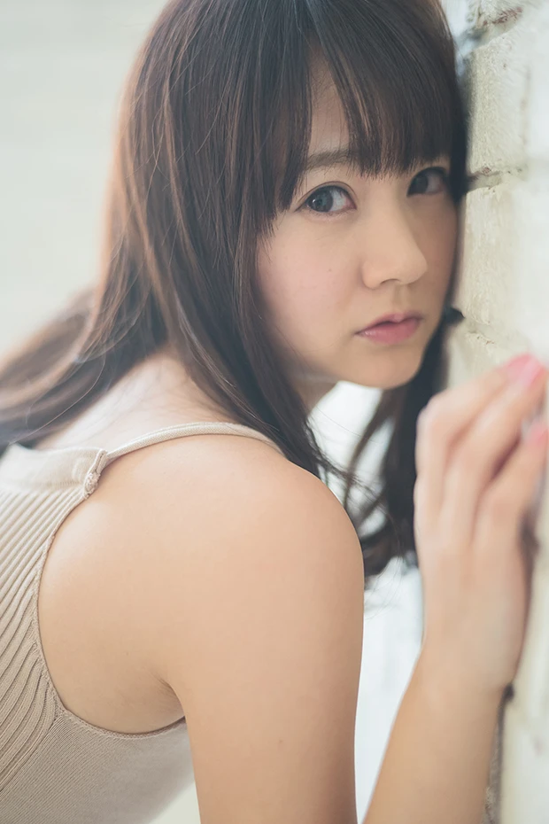 疑惑の噂を浜田翔子が自ら全否定で挑発！「ホンマの乳首で頑張っております」