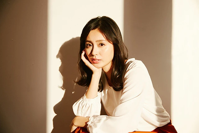 ３０歳を迎えた女優・本仮屋ユイカが２０代後半で経験した空前の自分探し。それでも「やっぱりこのままでいいんだな」