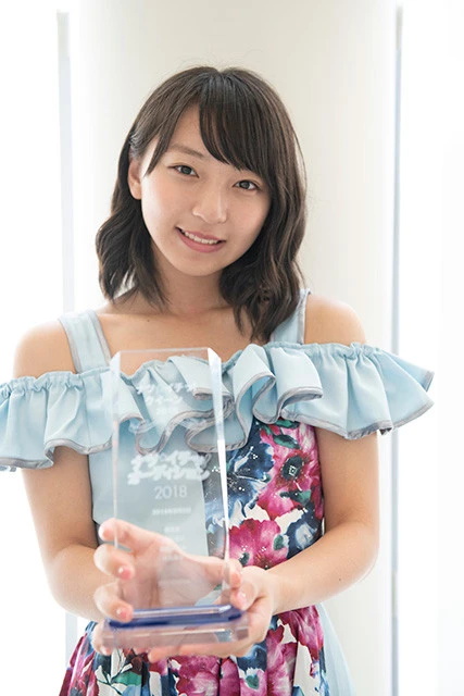 "この夏、１番輝いているアイドル"は塩川莉世に決定！「ソログラビアは海でかわいく撮ってほしい（笑）」
