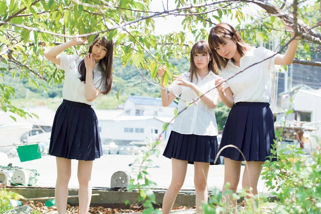 あっとせぶんてぃーんの謎に包まれた実態とは？「ほぼ毎日、誰かがメイド喫茶でお給仕しているアイドルグループです」