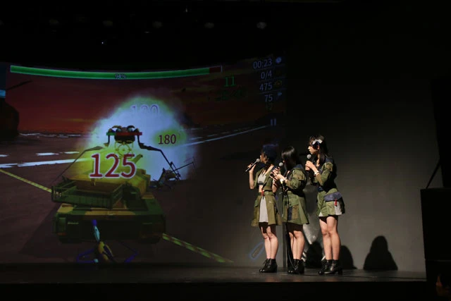 敵を一掃できる特殊技に向井地も「すごい気持ちいい」と感動