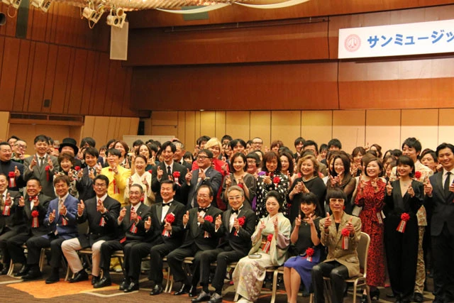 サンミュージックのタレント１６０人でゲッツ！