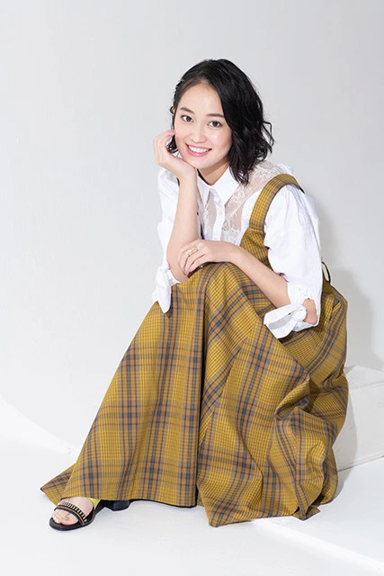 映画『レディ ｉｎ ホワイト』で女優・吉本実憂が常識はずれの"クズ新入社員"に？「監督に言われた『どうでもよくない？』で力が抜けました」