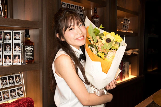 しっかり者の長女・寺田安裕香ママが週プレ酒BARに登場!