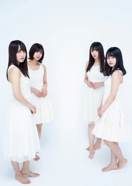 欅坂46写真集『21人の未完成』発売直前! 菅井友香×長濱ねる×渡邉理佐×渡辺梨加「21人の個性が爆発しているので、この化学反応をぜひ見届けてください!」