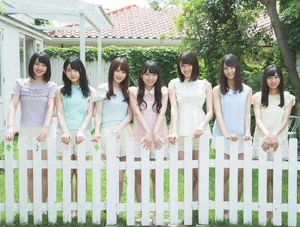 『けやき坂46』メンバーが語るMV撮影秘話「全員、風で髪がオールバックになっても...」