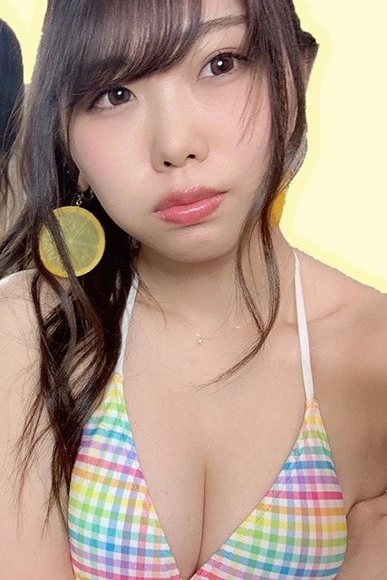 グラドルたちの"動画映え！"オーディション『ミスジェニック』開催中！　注目候補生をピックアップ【麻倉ひな子】