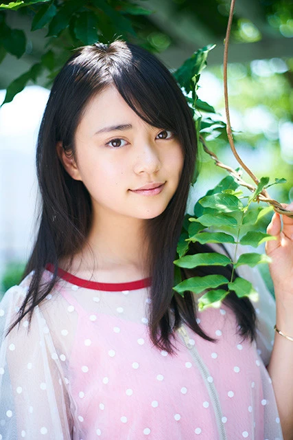 人気ファッション誌の表紙にも抜擢されたティーンモデル・深尾あむは「変わっているね」と言われるのがうれしい