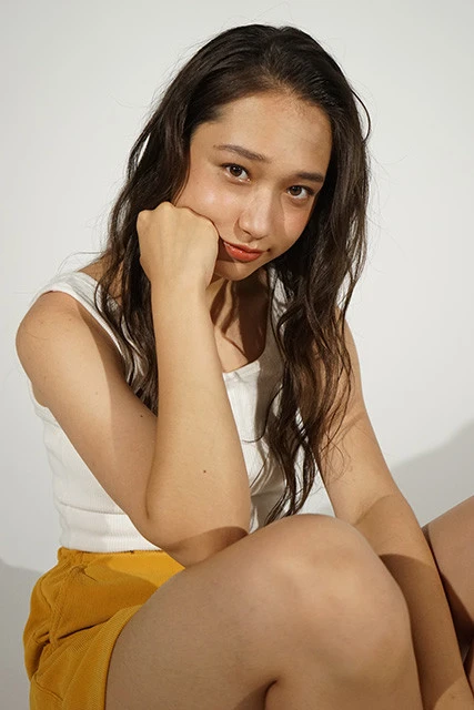 ワイドナ女子高生としても活躍する女優・白本彩奈の座右の名は?「"探究心"って大事だと思うんです」