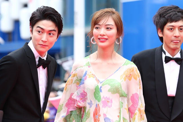 だーりおこと内田理央は映画『クソみたいな映画』に出演