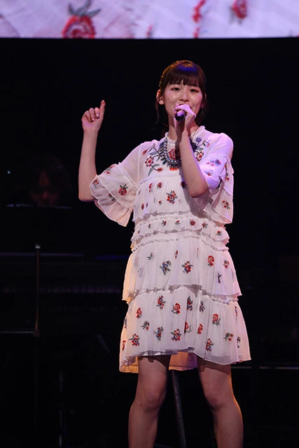 浅井七海（ＡＫＢ４８）